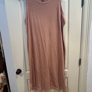 Old Navy Dusty Rose Crewneck Top
